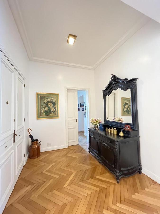 ブエノスアイレスParisian Flat In The Heart Of Recoletaアパートメント エクステリア 写真